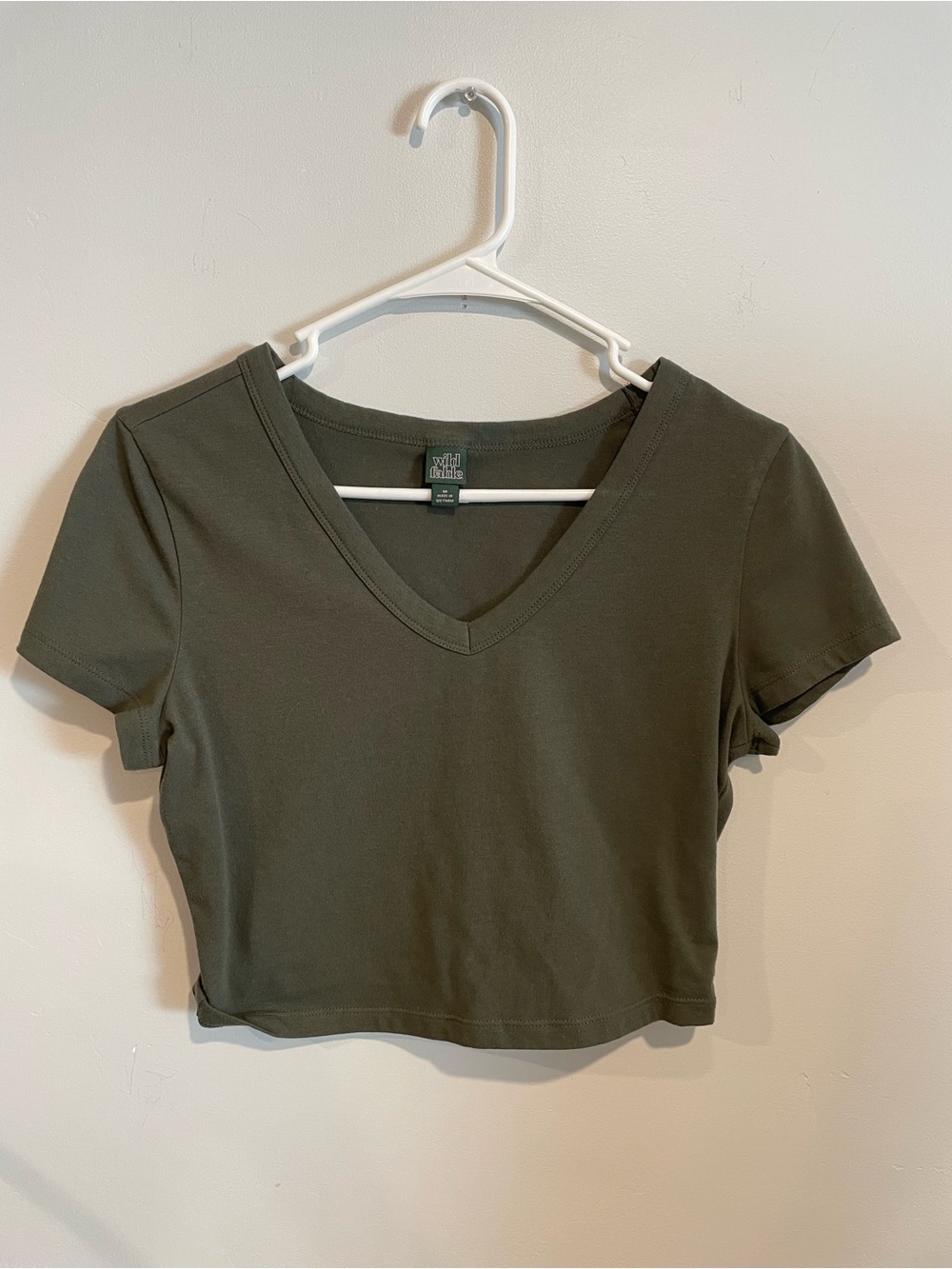wild fable Olive V-Neck Short Sleeve Crop Top